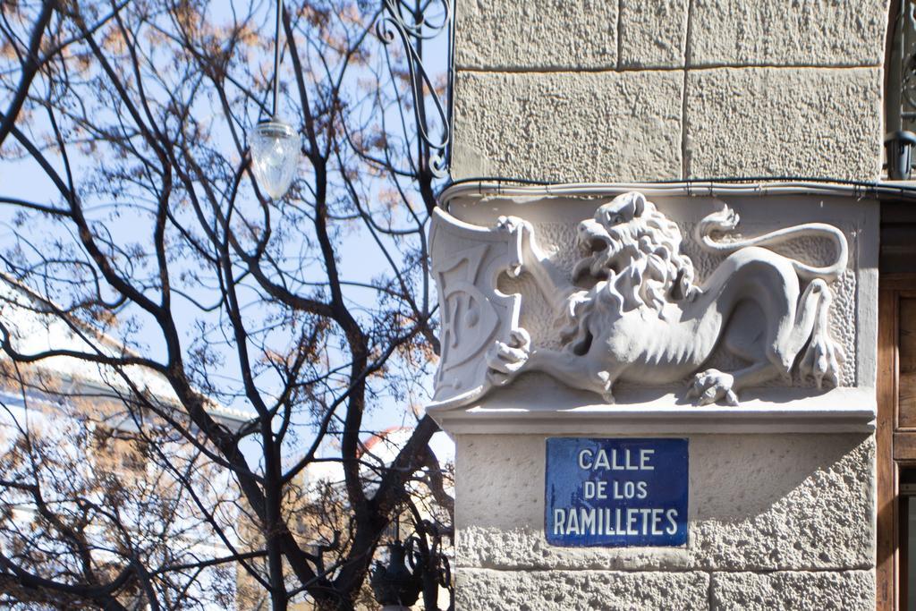 Ttdssa Vlc Ramellets Street Central Market Valencia Exterior photo