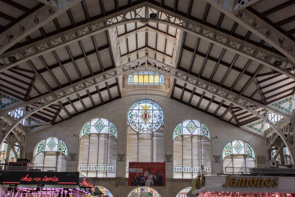 Ttdssa Vlc Ramellets Street Central Market Valencia Exterior photo